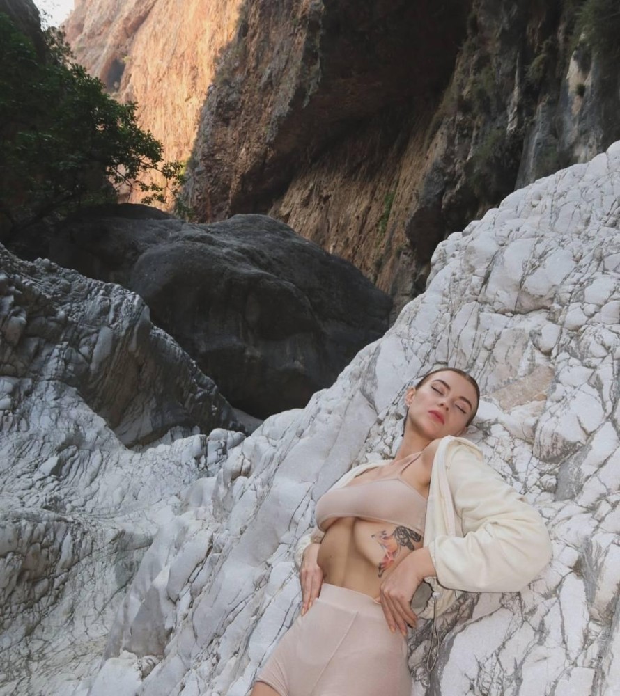 Индивидуалка Янка фото № 2 в городе Белоомут